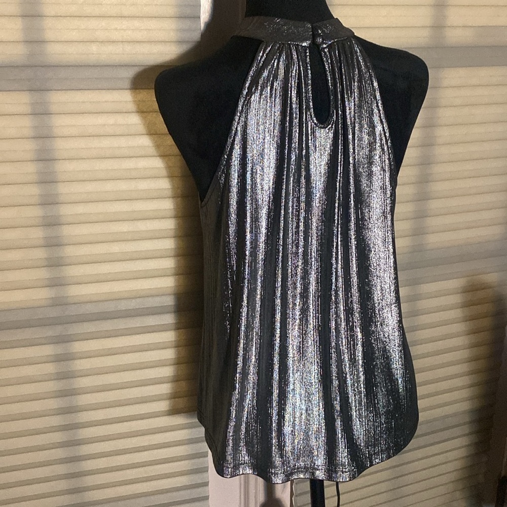 Beautiful silver‎ blouse - Picture 3 of 5